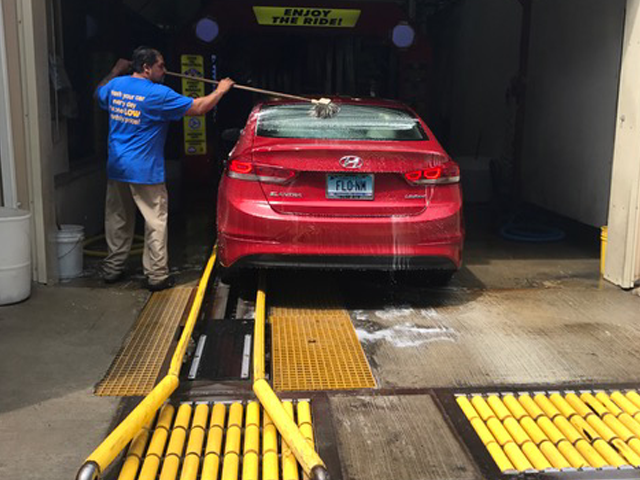 Call Royal Car Wash for Vacuum Cleaning
